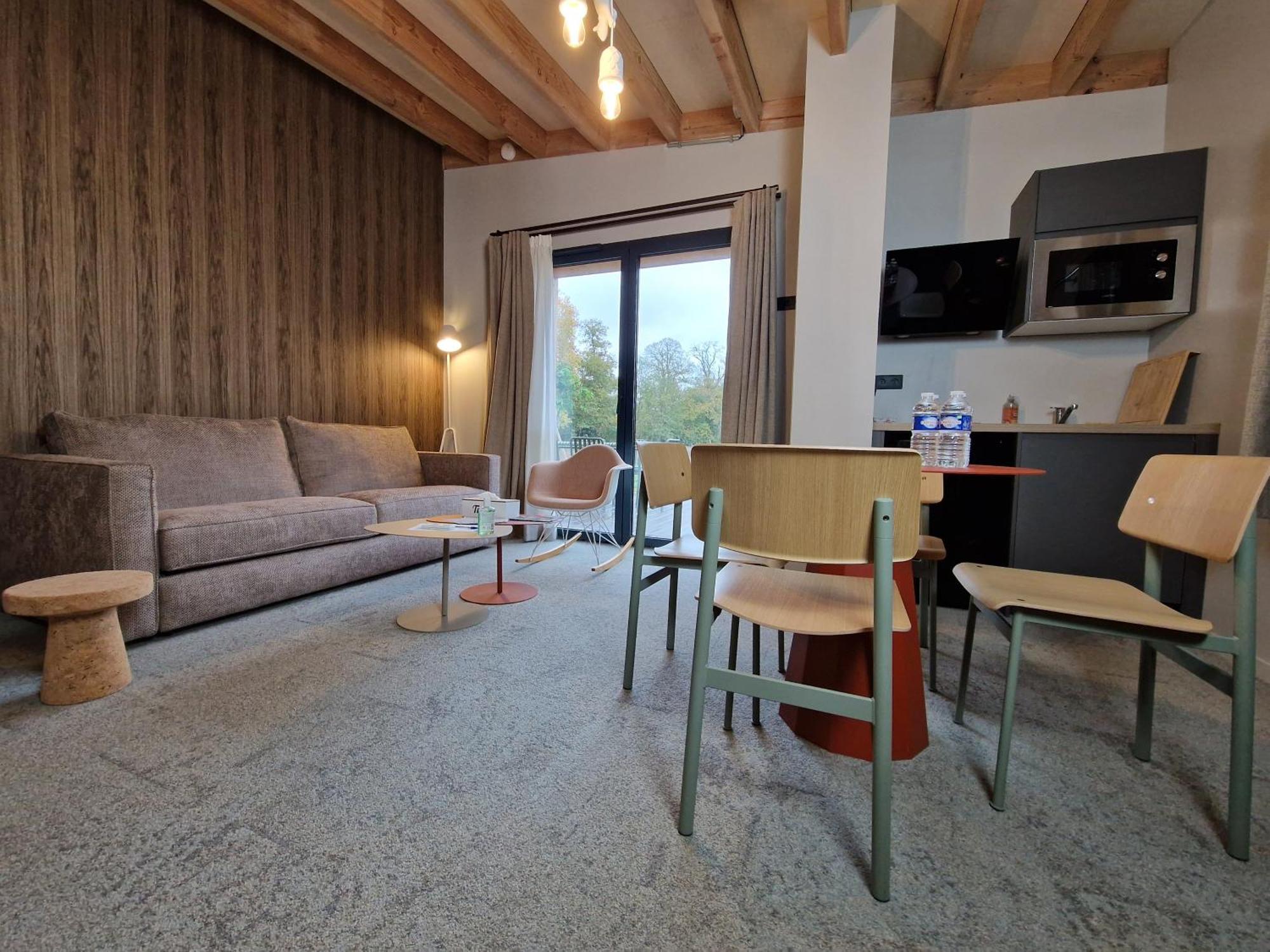 Domaine De L'Epau Eco-Resort Yvré-lʼÉvêque Dış mekan fotoğraf